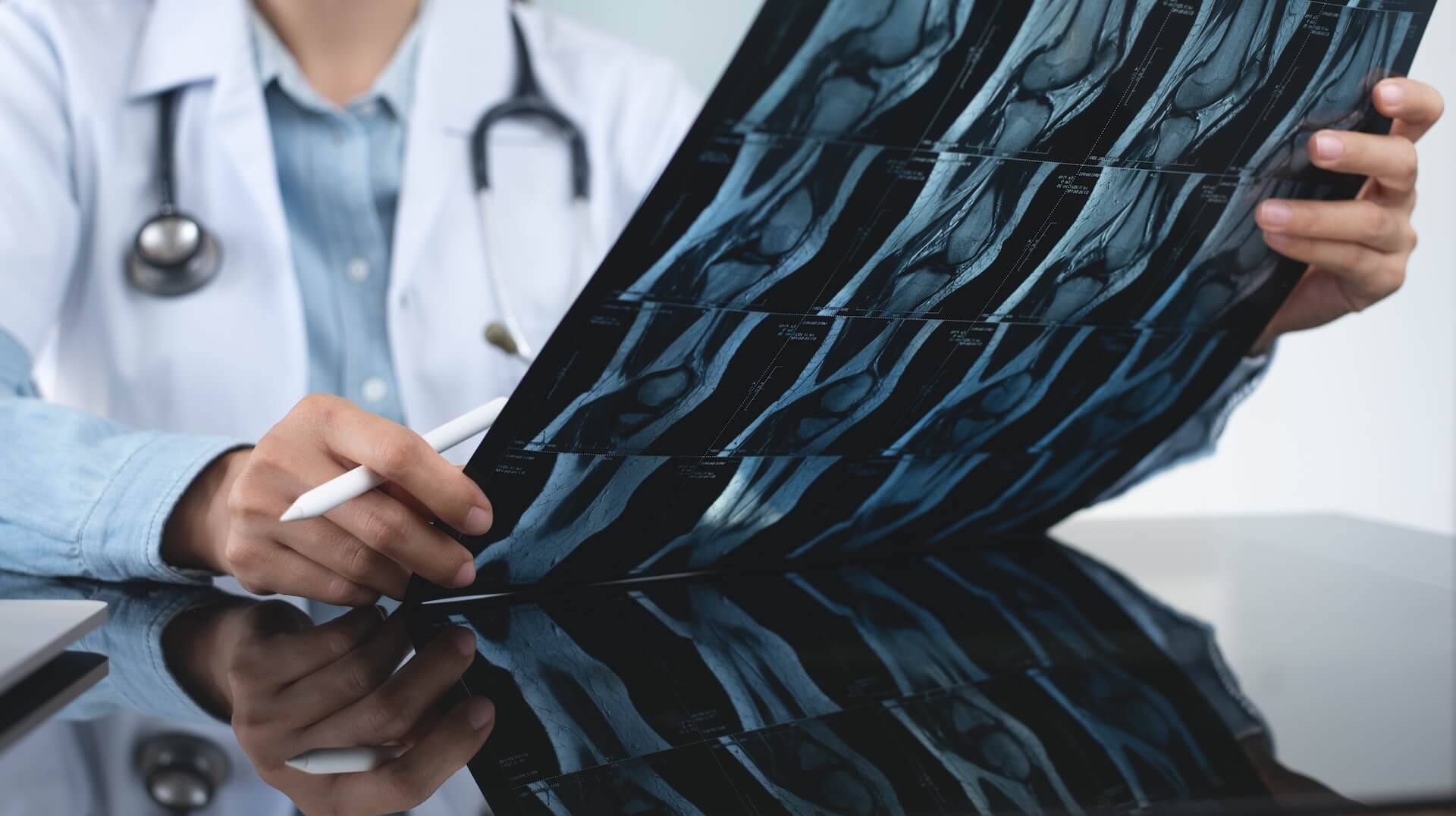 ortopedico a milano giudici